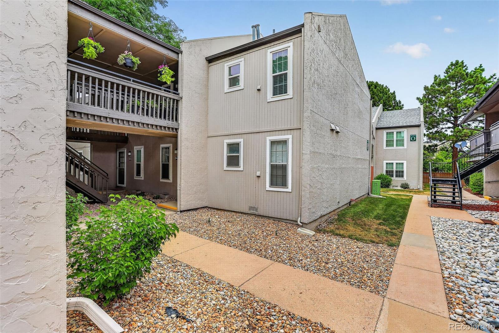MLS Image #5 for 7110 s gaylord street,centennial, Colorado