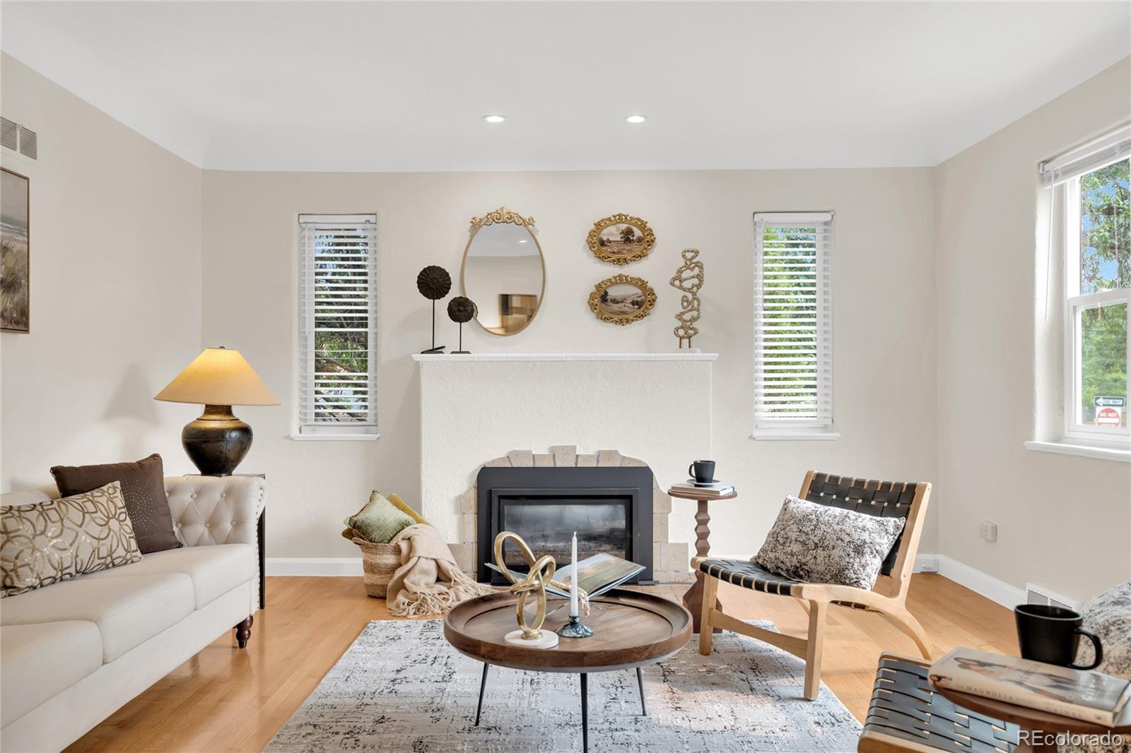 MLS Image #4 for 1295  holly street,denver, Colorado