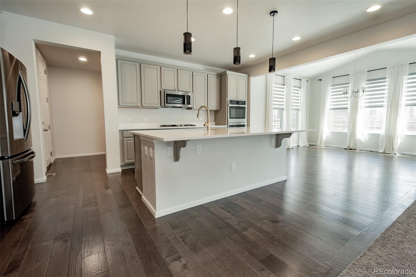 MLS Image #15 for 3950  eaton park street,aurora, Colorado