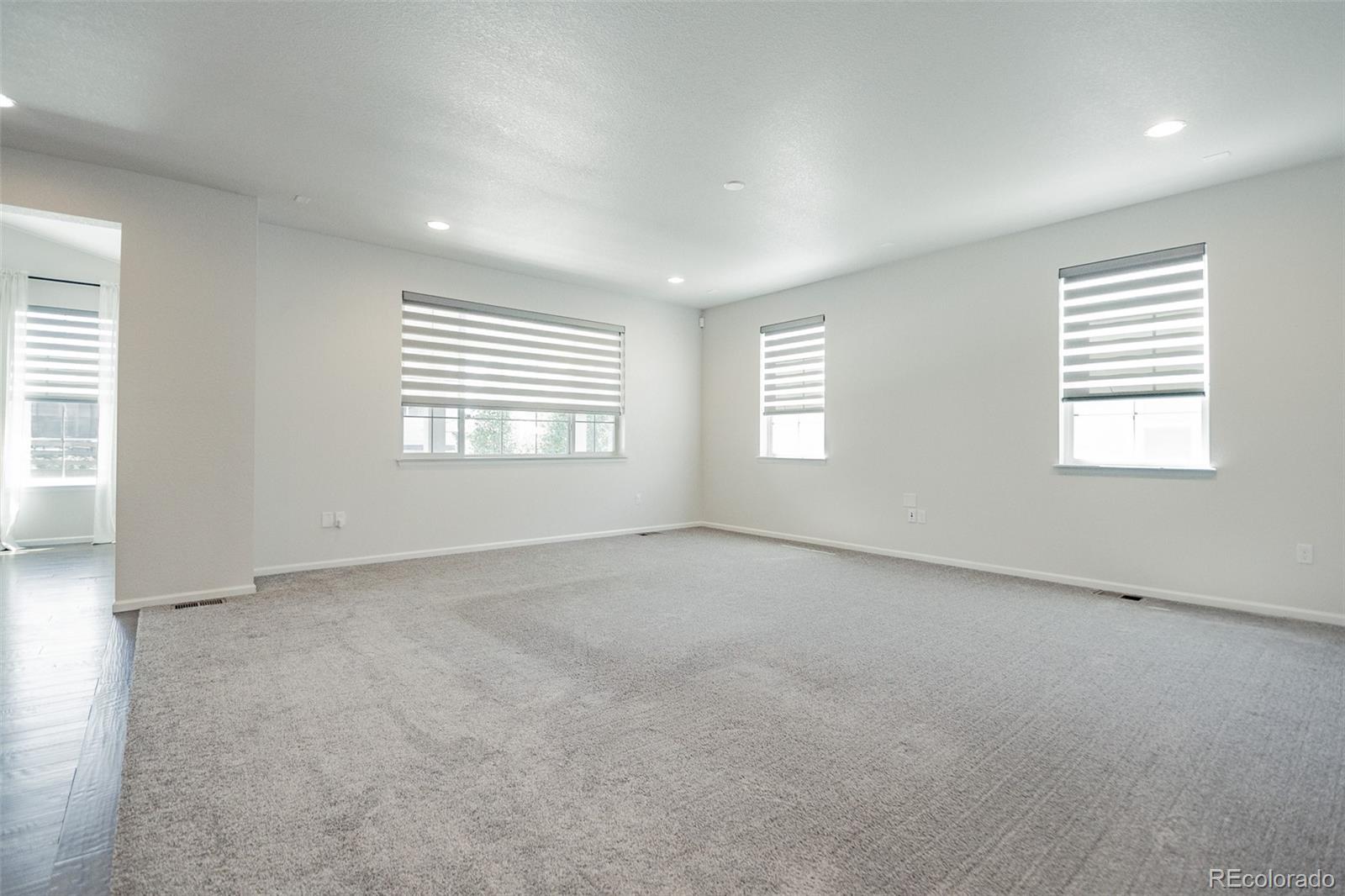MLS Image #9 for 3950  eaton park street,aurora, Colorado