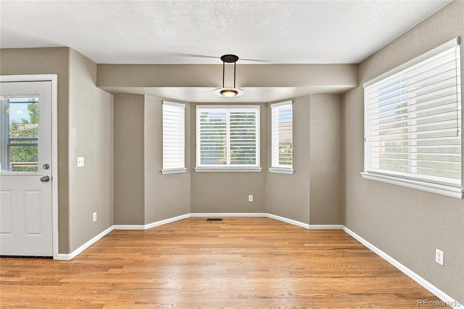 MLS Image #13 for 4249 s killarney street,aurora, Colorado