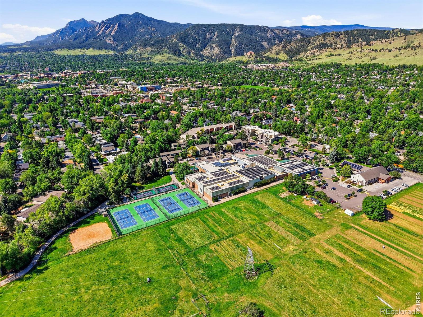 MLS Image #38 for 3517  broadway street,boulder, Colorado