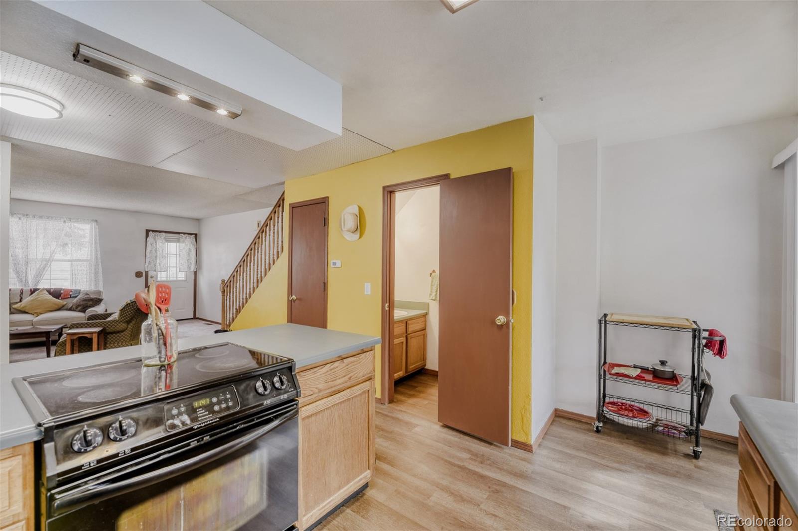 MLS Image #10 for 6944 w mississippi avenue,denver, Colorado