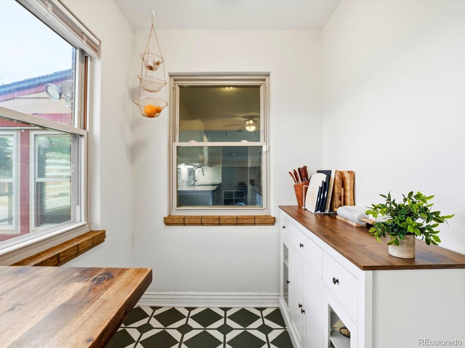 MLS Image #16 for 1650  pontiac street,denver, Colorado