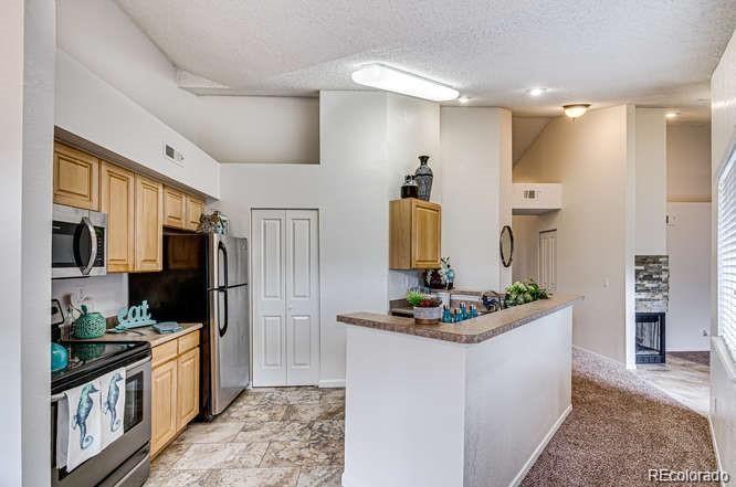MLS Image #2 for 6001 s yosemite street h302,greenwood village, Colorado