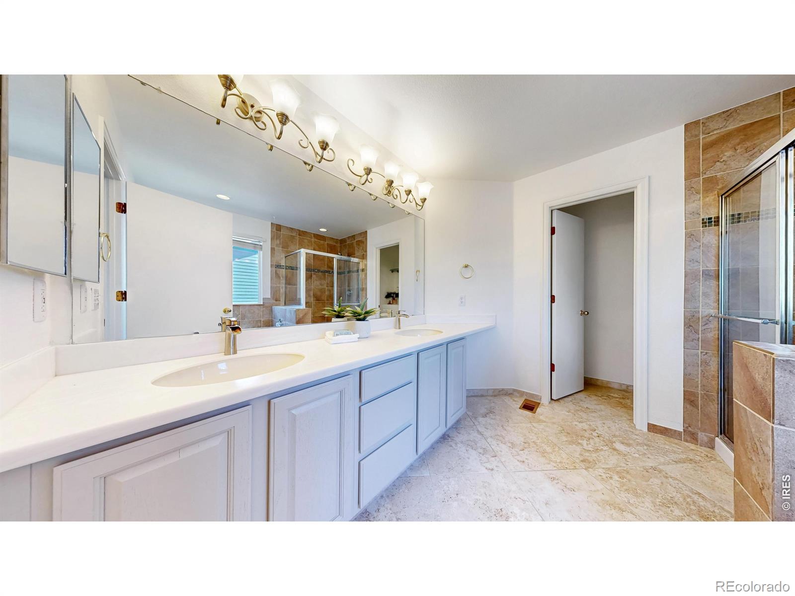 MLS Image #32 for 1619  hemlock way,broomfield, Colorado