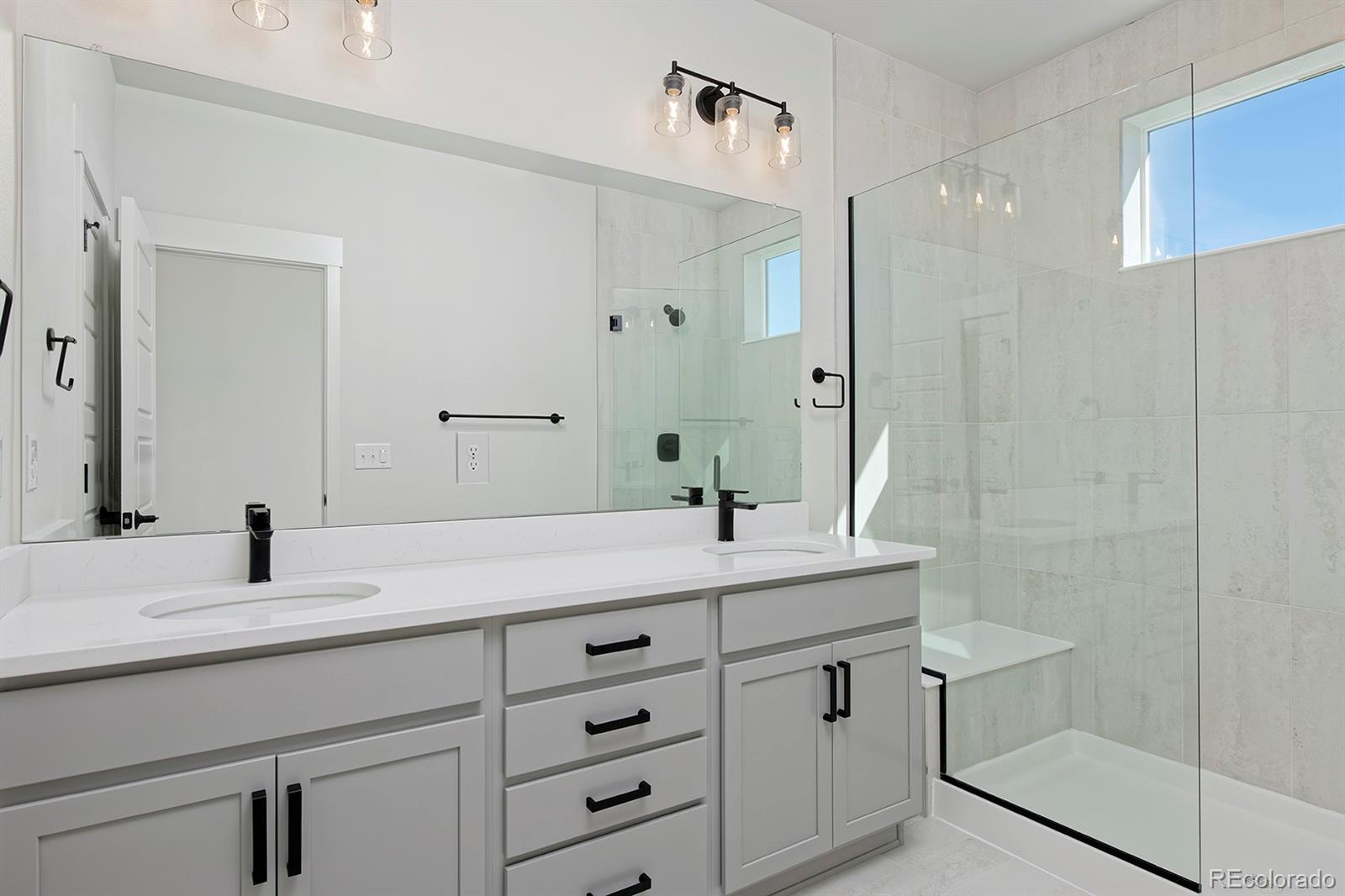 MLS Image #13 for 3132 w bonfils place,denver, Colorado