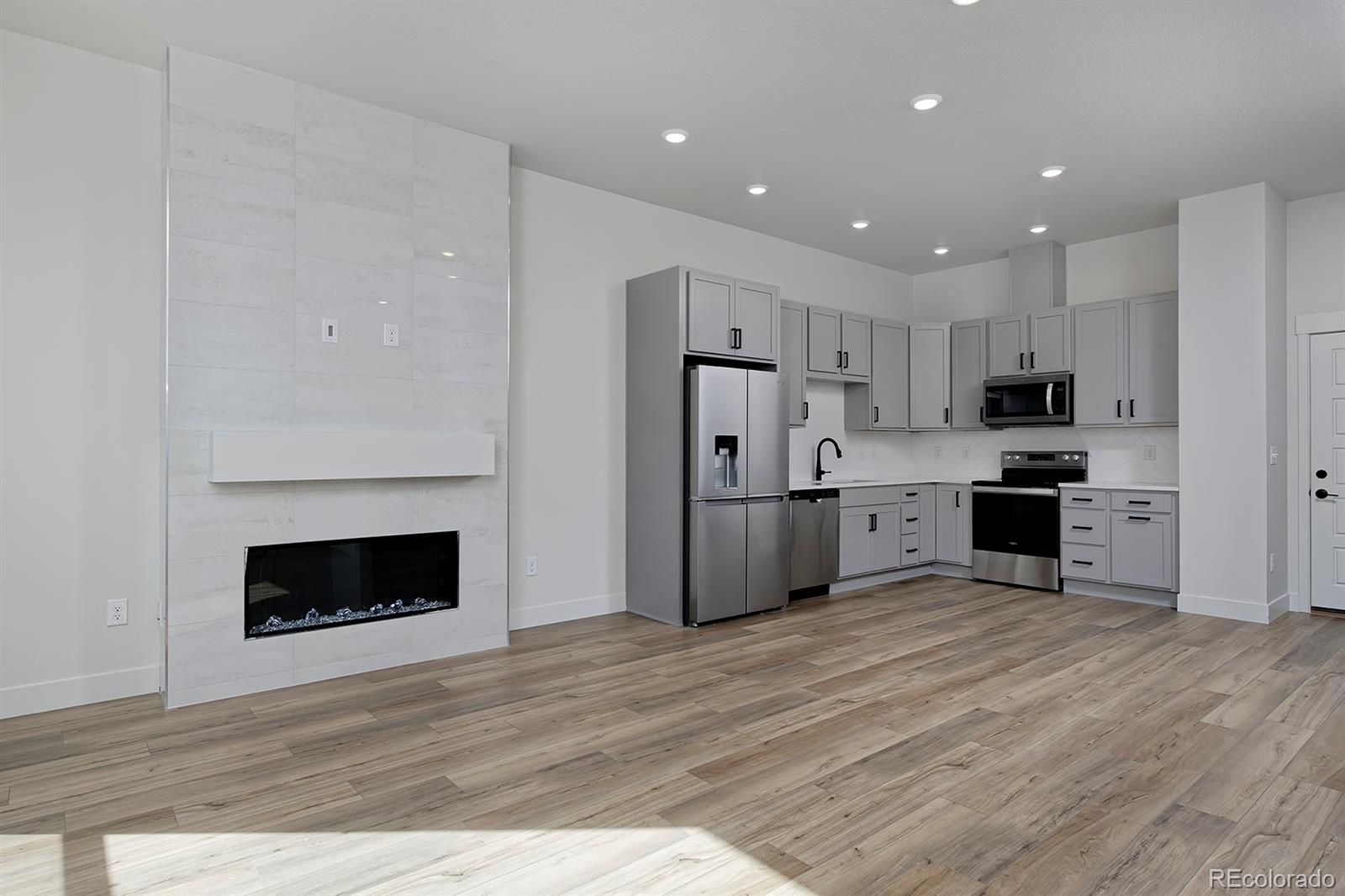 MLS Image #2 for 3132 w bonfils place,denver, Colorado