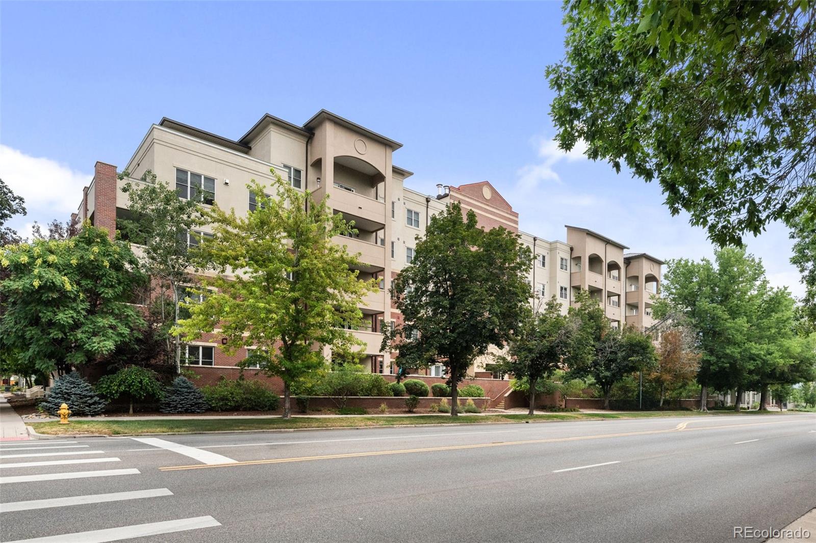 MLS Image #27 for 2200 s university boulevard,denver, Colorado