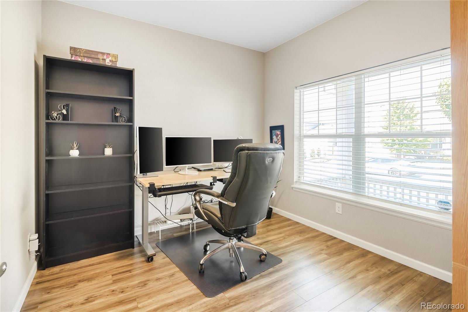 MLS Image #23 for 7936  shoshone street,denver, Colorado