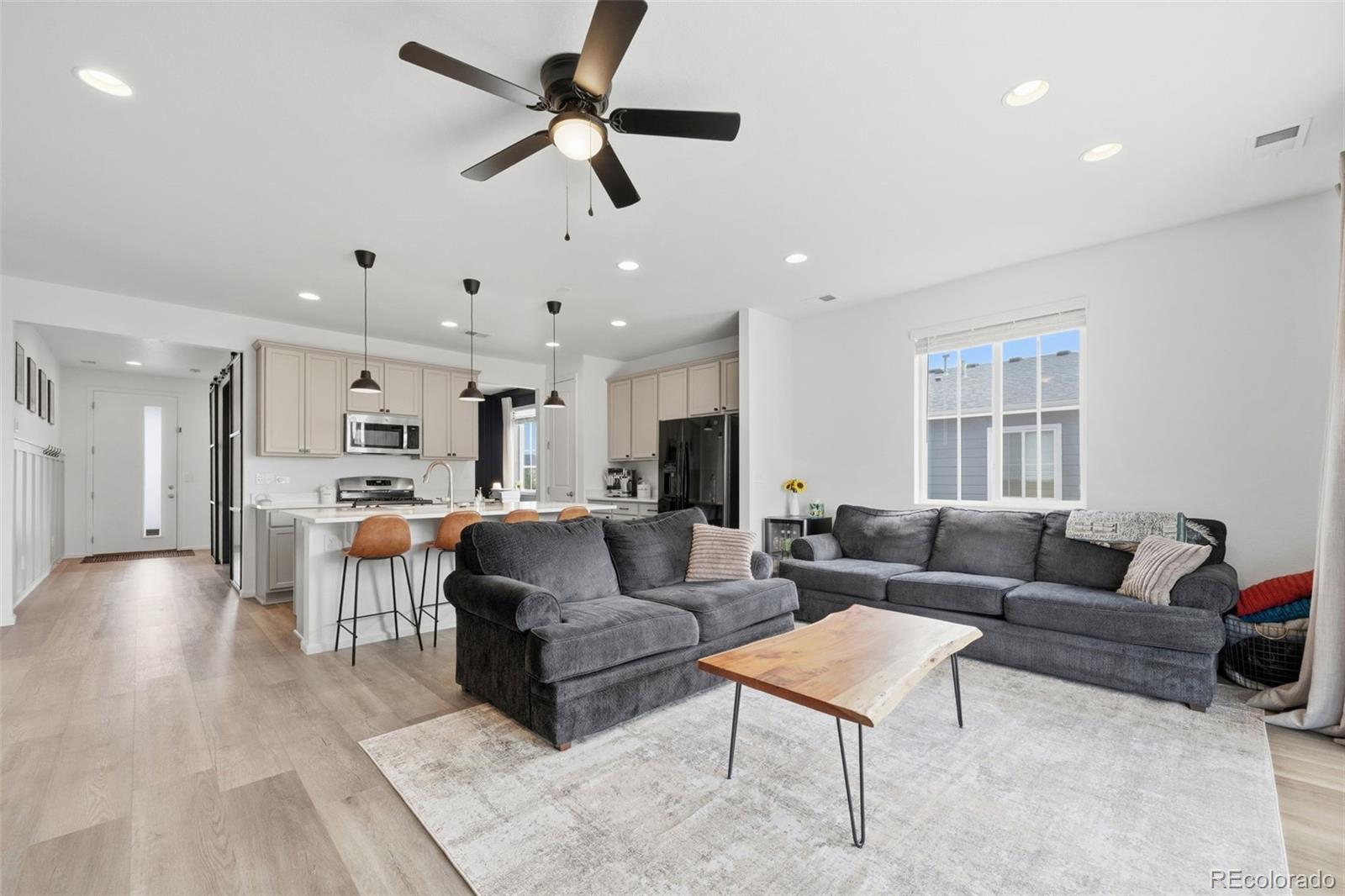 MLS Image #3 for 4085  castle vista drive,castle rock, Colorado