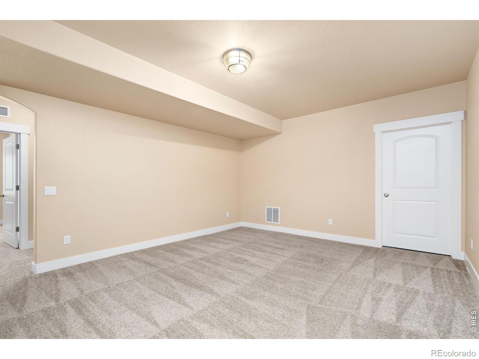MLS Image #16 for 2108  friar tuck court,fort collins, Colorado