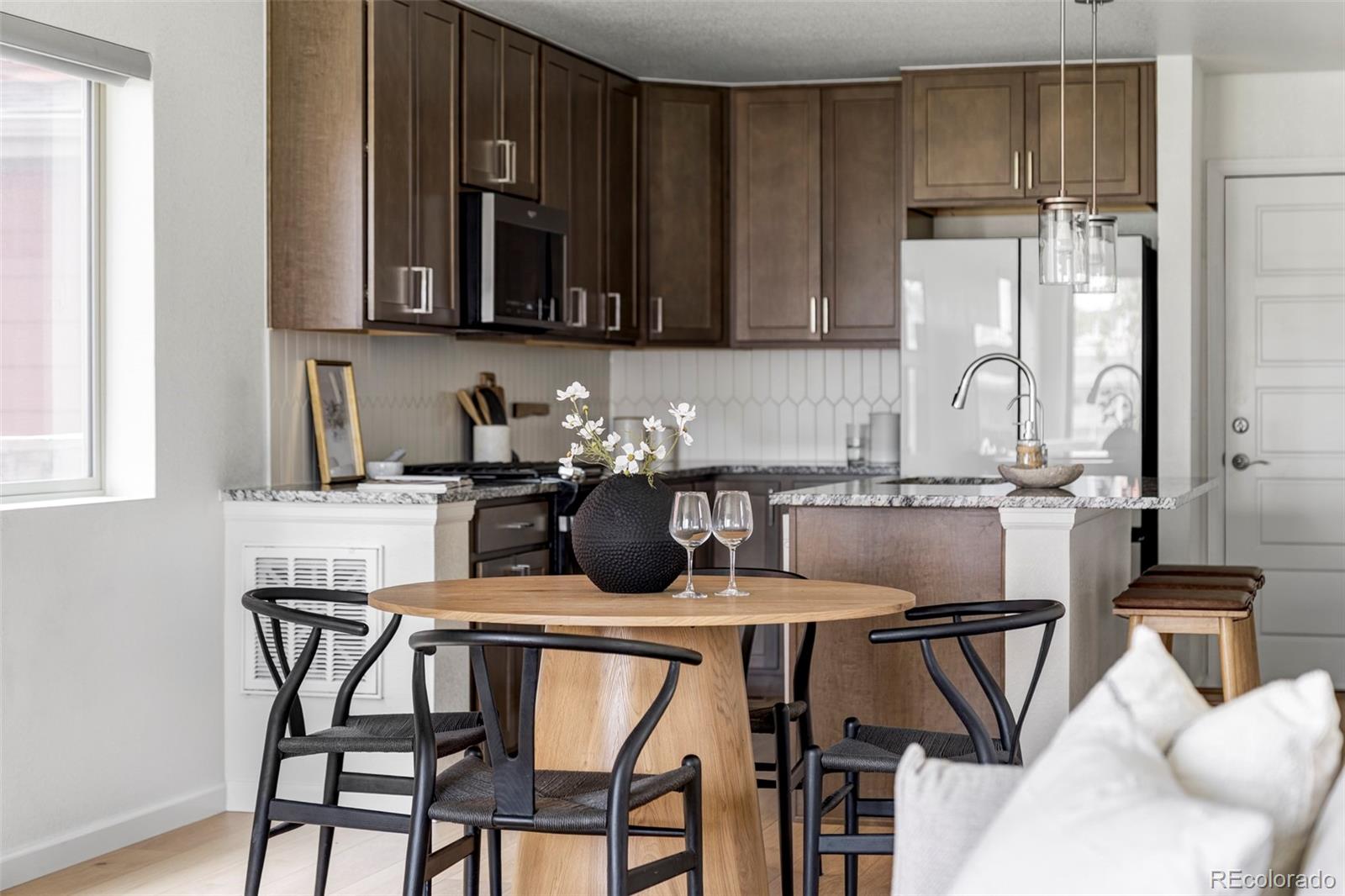 MLS Image #10 for 6317  hanover street,denver, Colorado