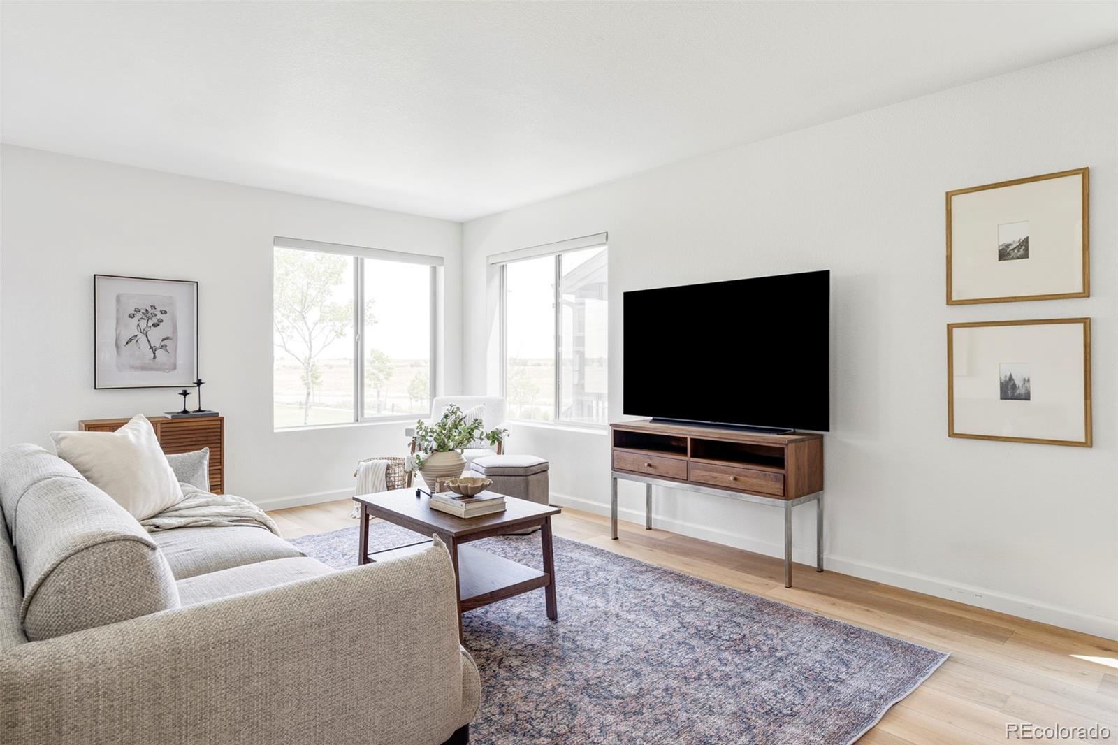 MLS Image #4 for 6317  hanover street,denver, Colorado