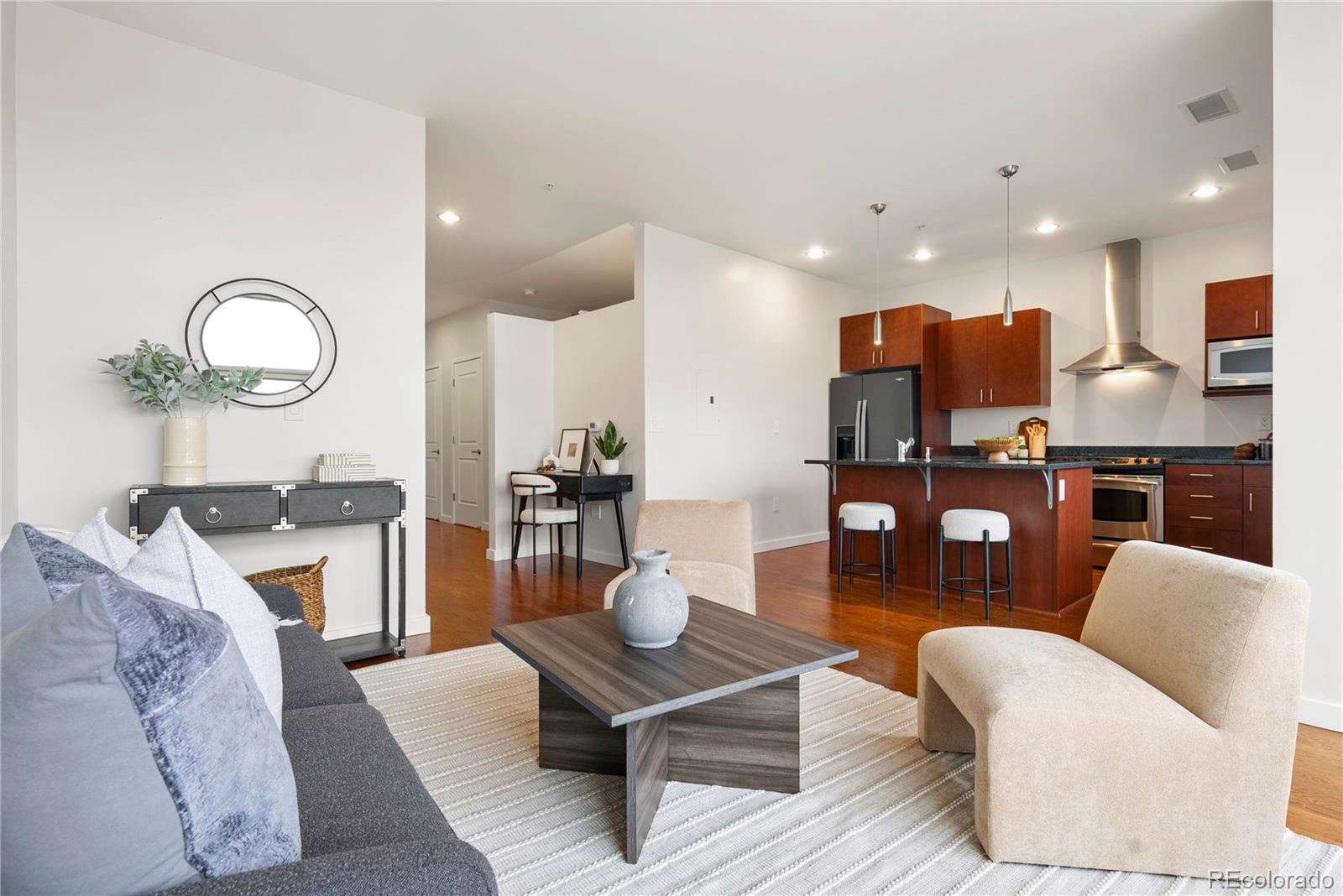 MLS Image #5 for 2958  syracuse street,denver, Colorado
