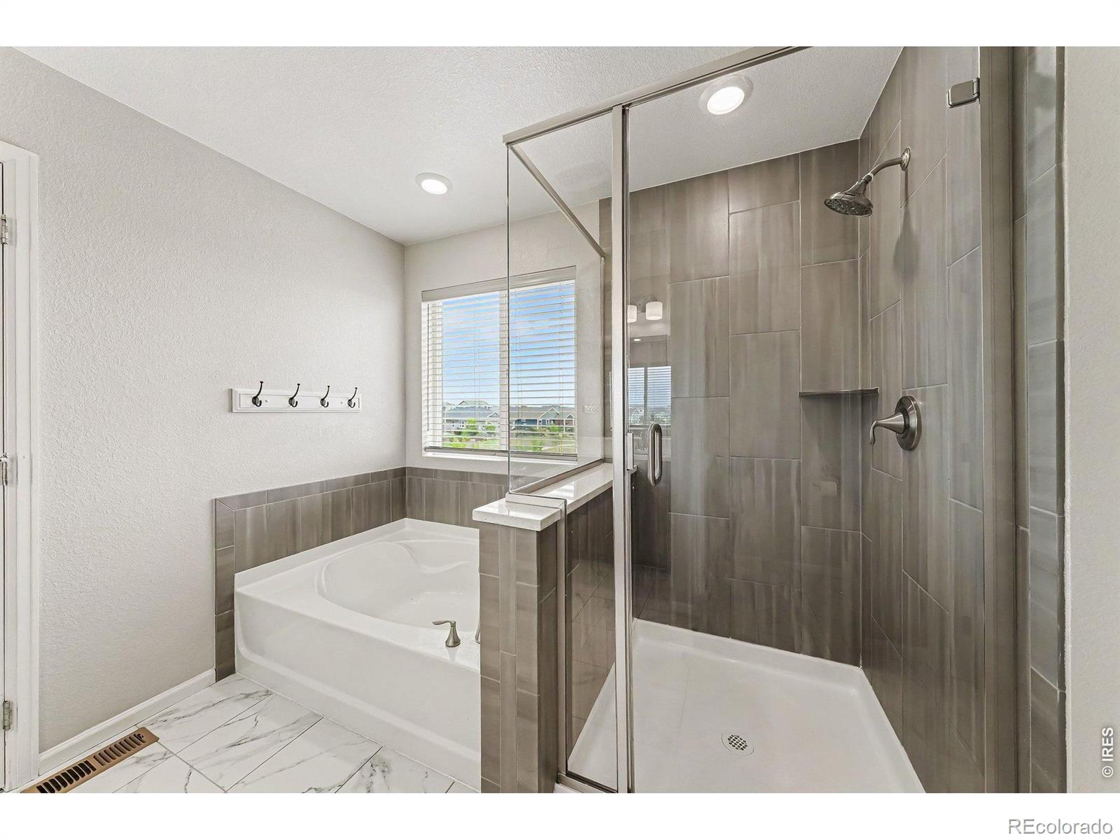 MLS Image #19 for 3025  pawnee creek drive,loveland, Colorado