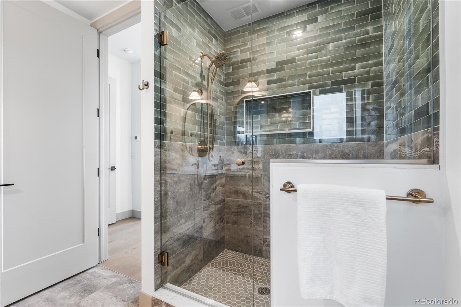MLS Image #12 for 1230 n zenobia street,denver, Colorado