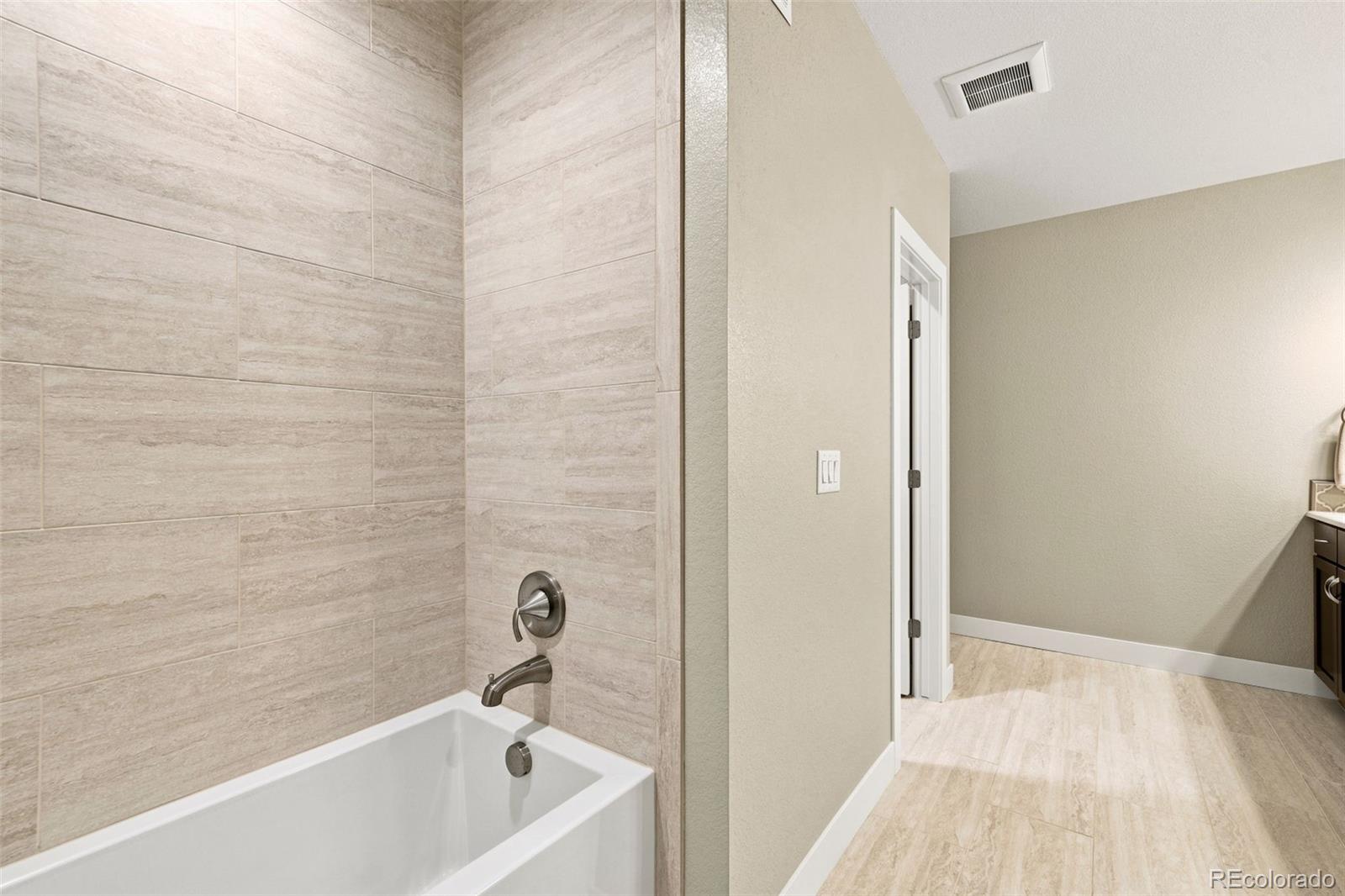 MLS Image #34 for 8263  estes park avenue,littleton, Colorado