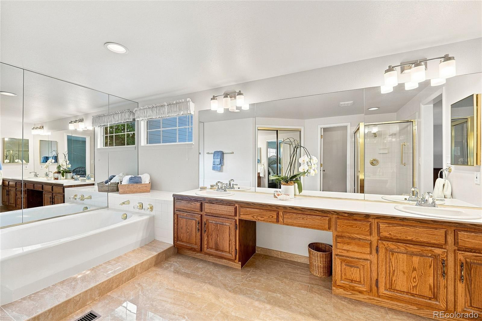 MLS Image #25 for 7569 s ivanhoe way,englewood, Colorado