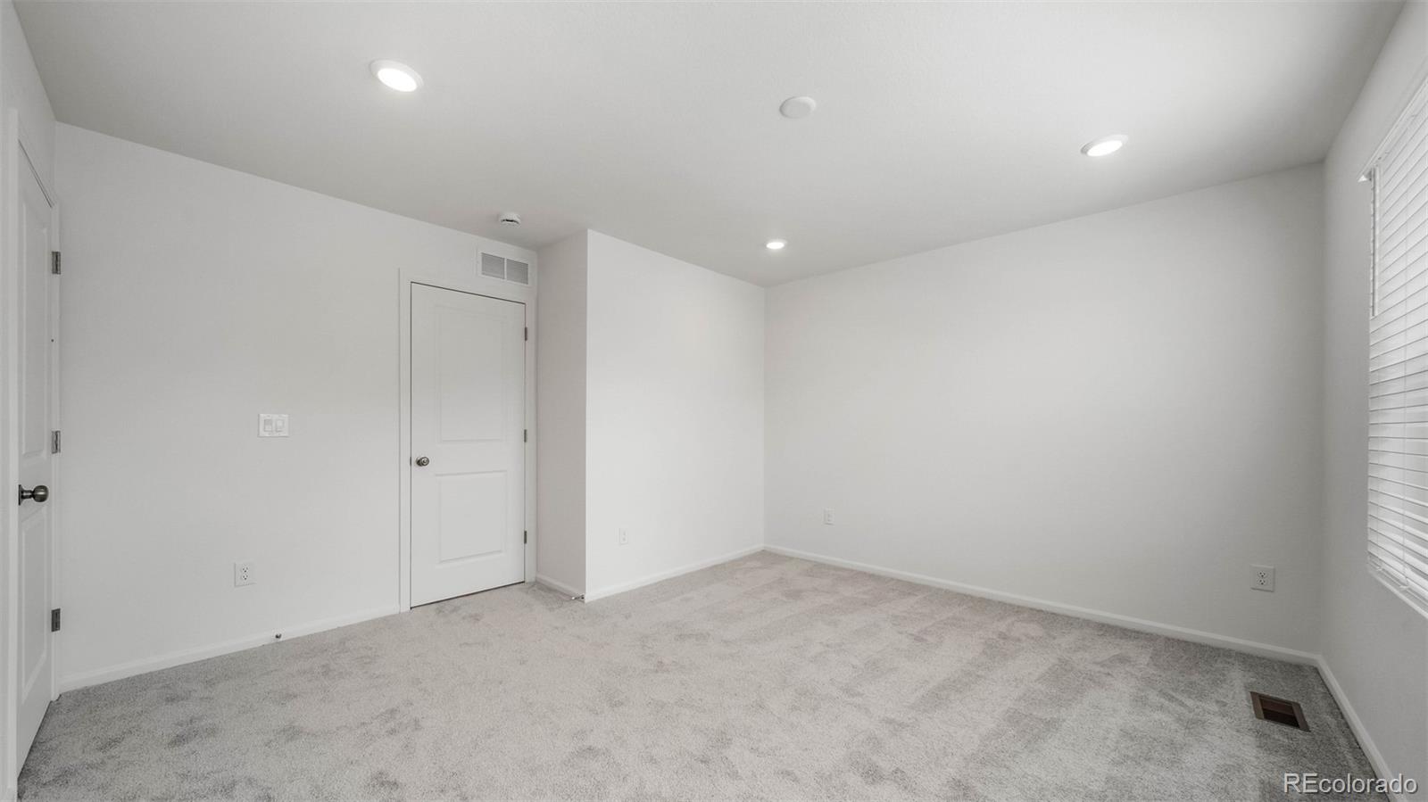 MLS Image #14 for 4061  zebrawood lane,johnstown, Colorado