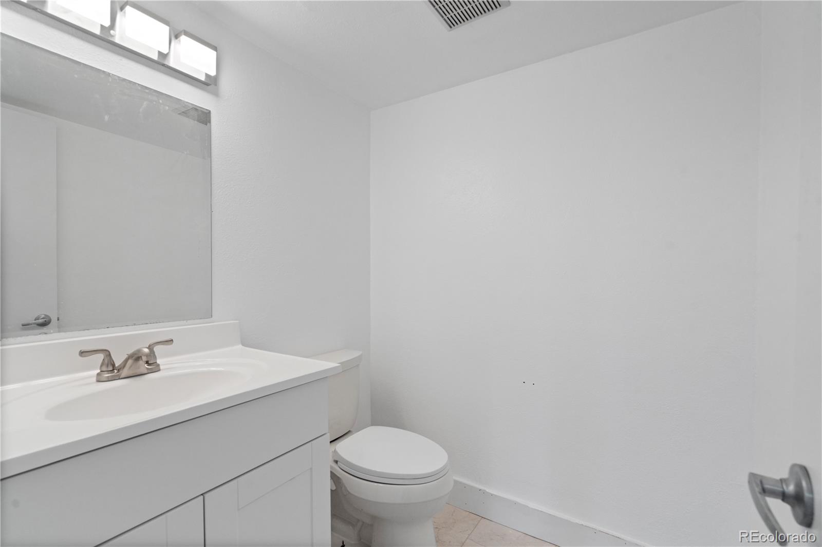 MLS Image #15 for 14524 e hawaii place,aurora, Colorado