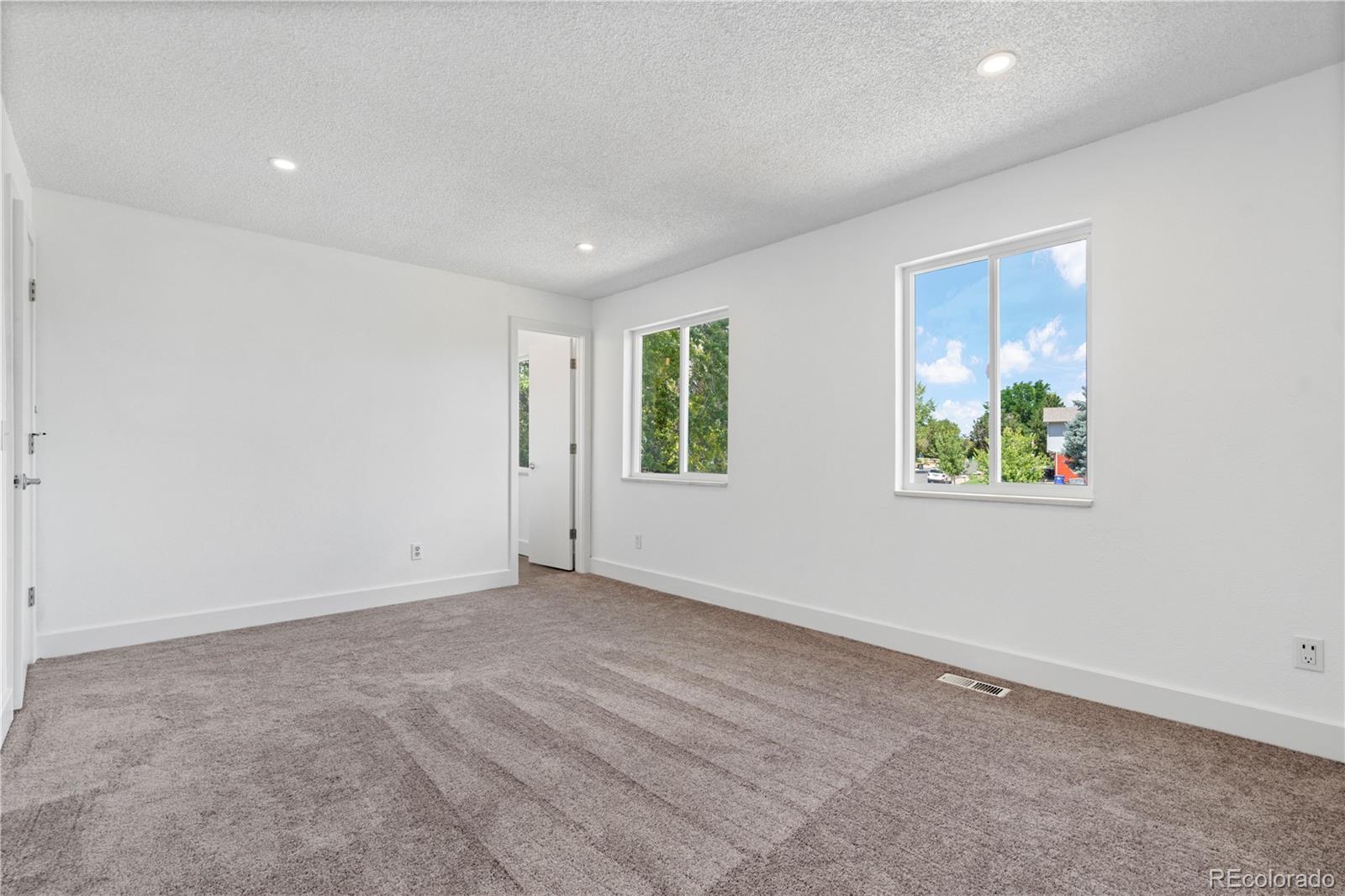 MLS Image #17 for 14524 e hawaii place,aurora, Colorado