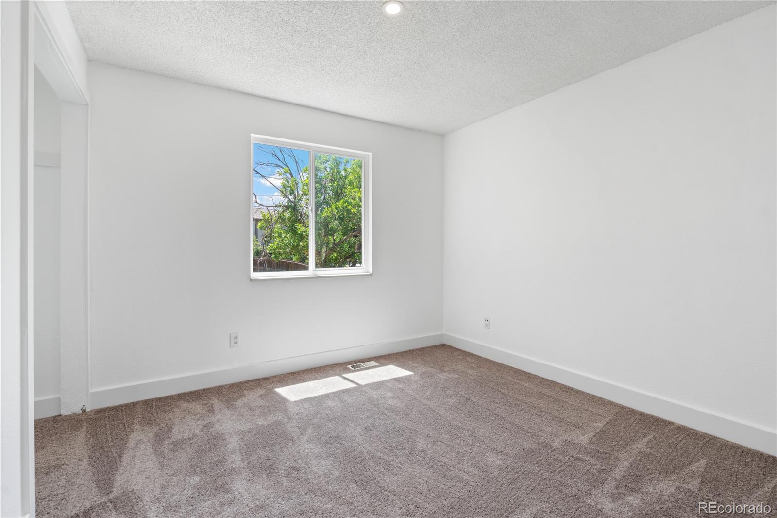 MLS Image #19 for 14524 e hawaii place,aurora, Colorado