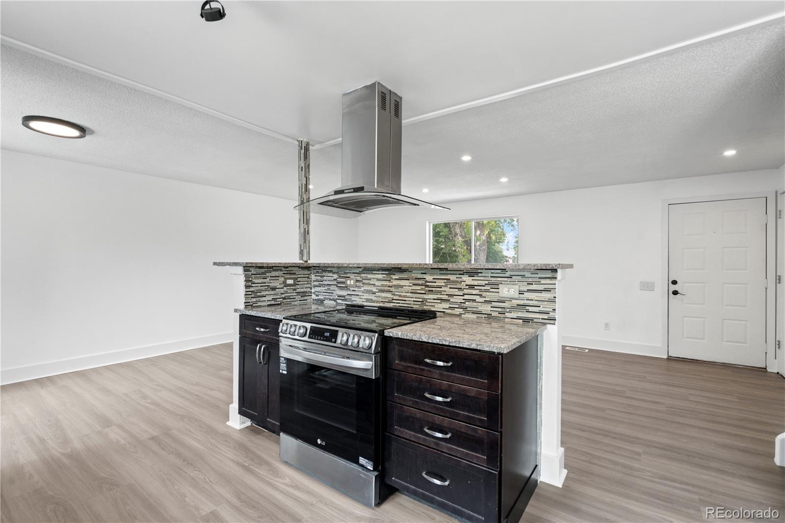 MLS Image #7 for 14524 e hawaii place,aurora, Colorado
