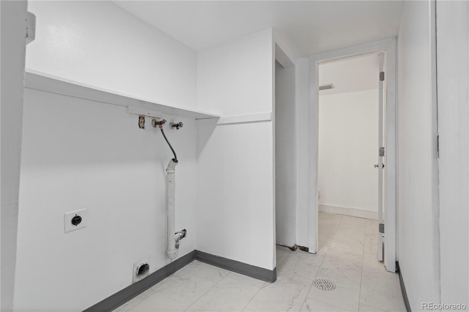 MLS Image #9 for 14524 e hawaii place,aurora, Colorado