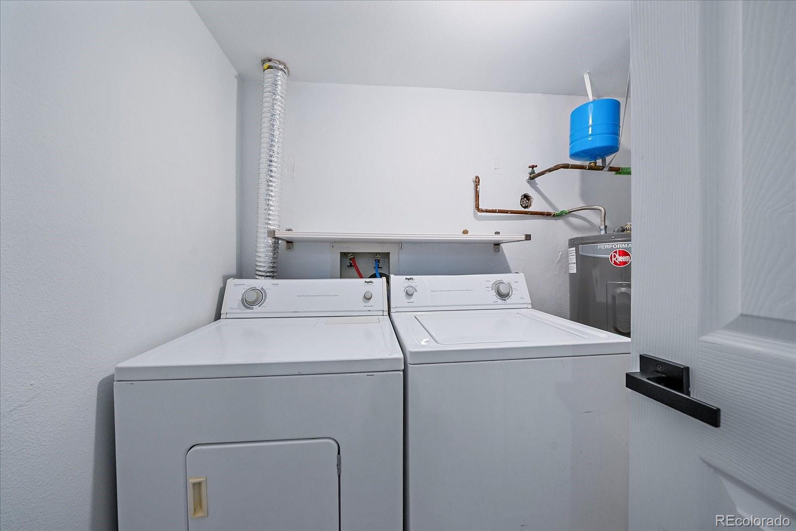 MLS Image #18 for 9727 e peakview avenue,englewood, Colorado