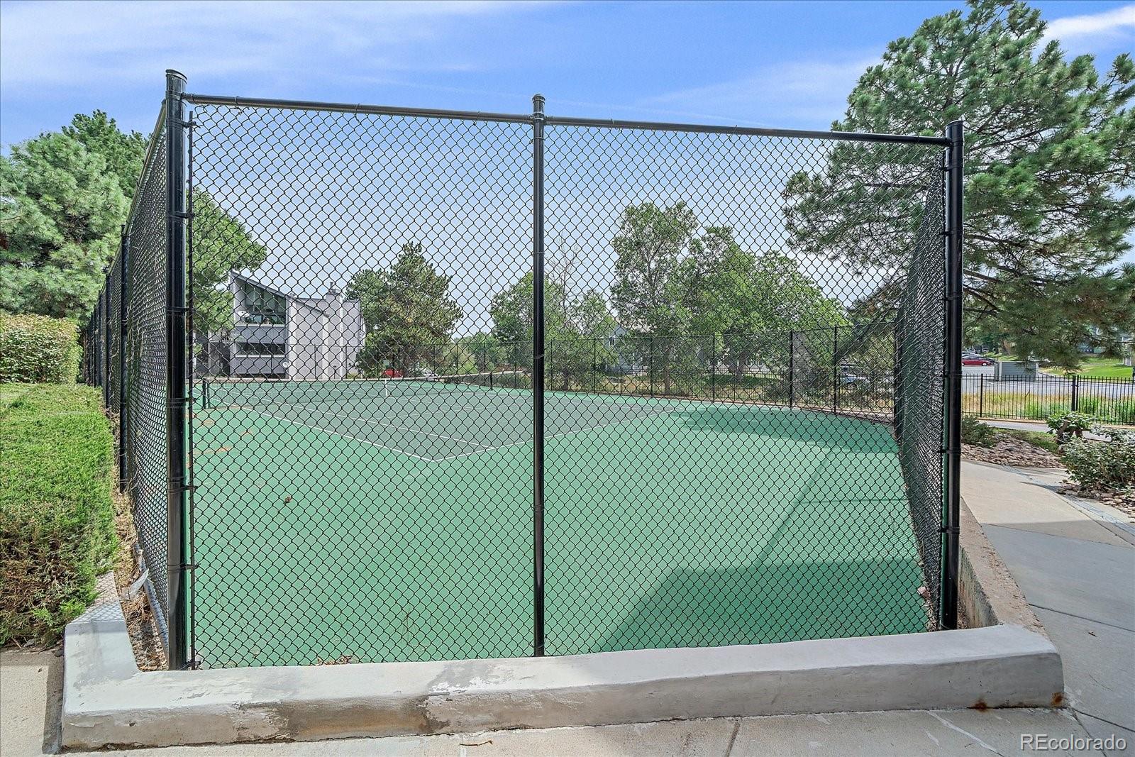 MLS Image #27 for 9727 e peakview avenue,englewood, Colorado
