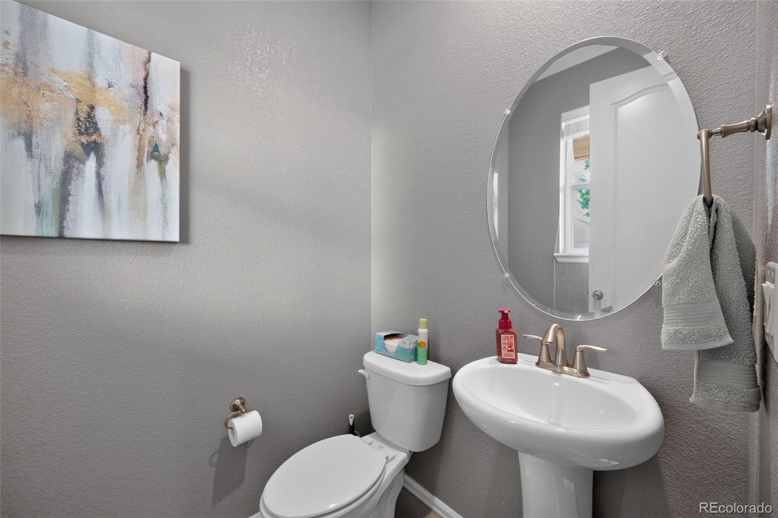 MLS Image #14 for 16068  elizabeth street,thornton, Colorado