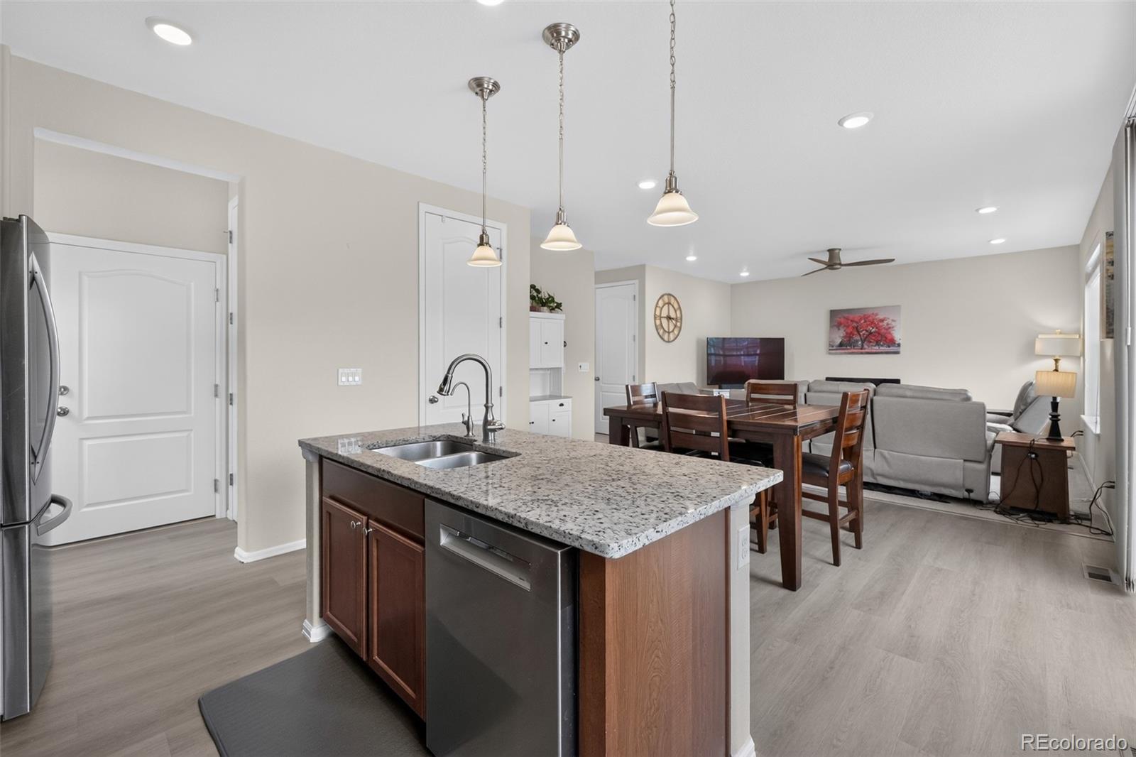 MLS Image #6 for 16068  elizabeth street,thornton, Colorado