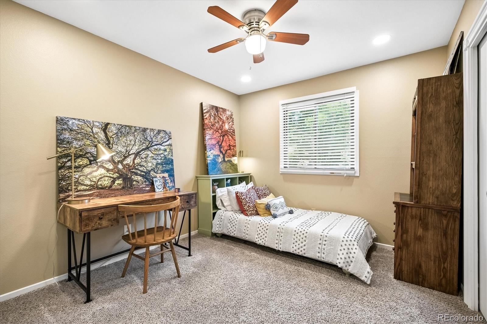 MLS Image #20 for 2615 s harlan court,denver, Colorado