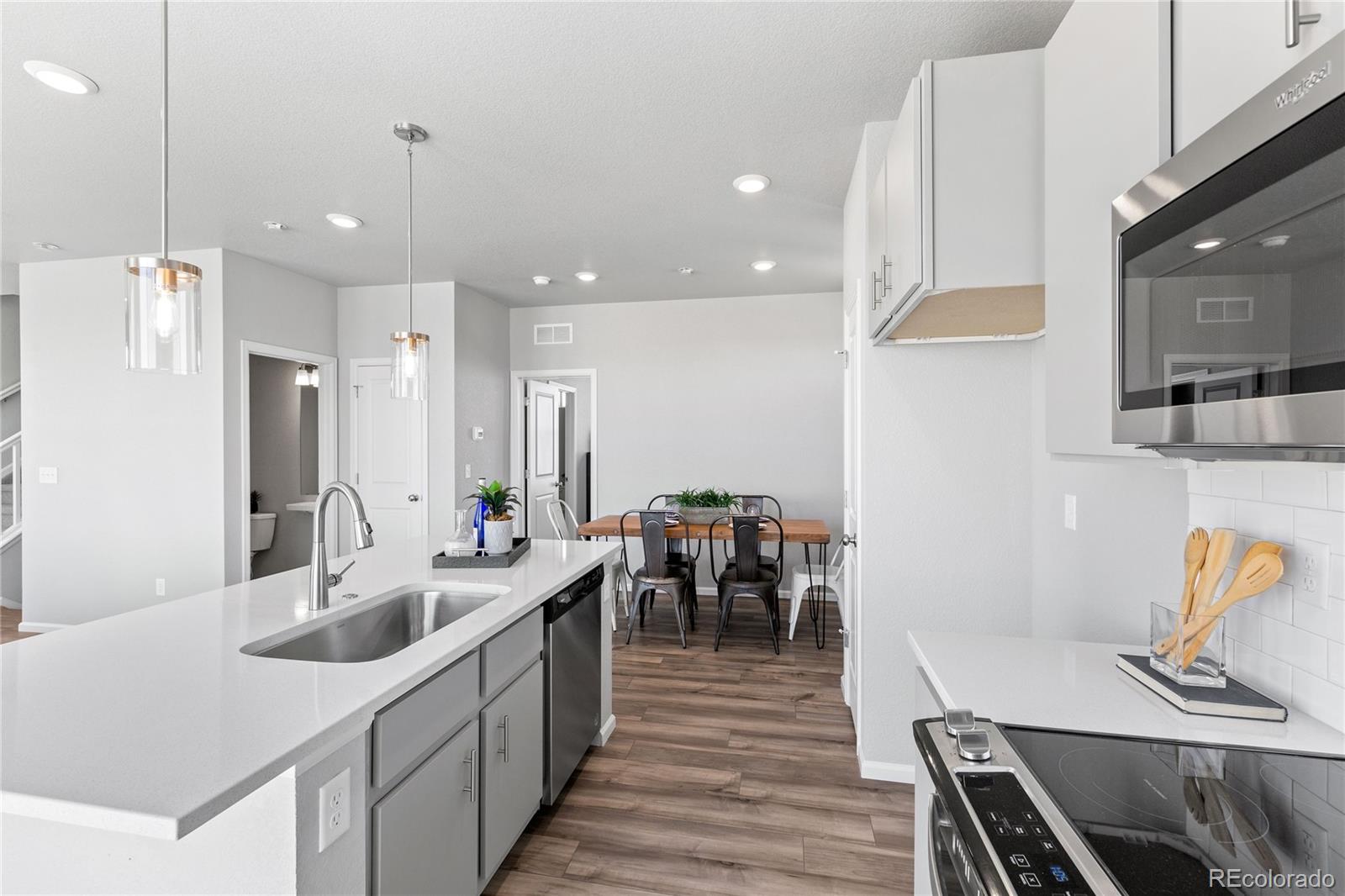MLS Image #2 for 4053  zebrawood lane,johnstown, Colorado