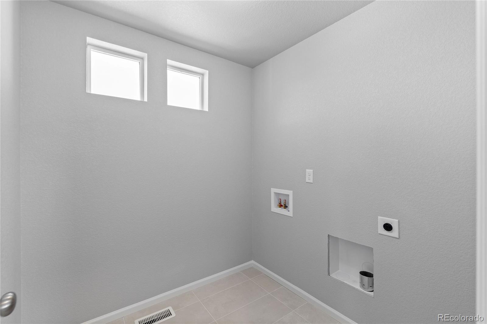 MLS Image #26 for 4053  zebrawood lane,johnstown, Colorado