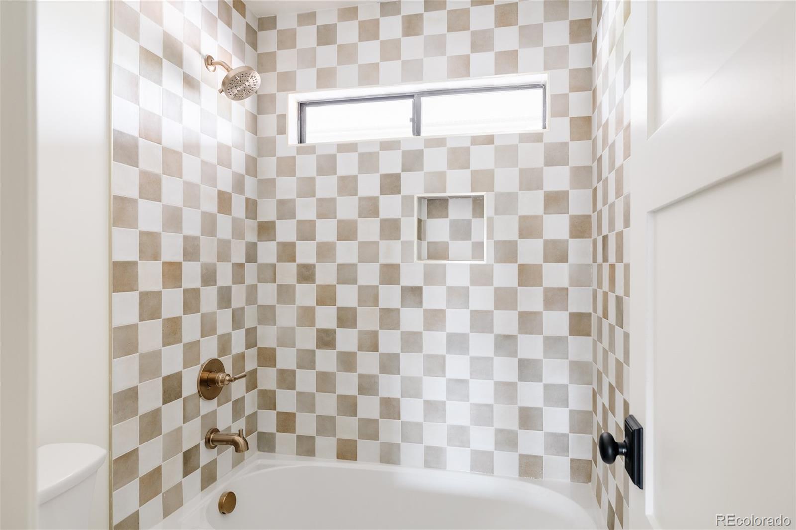 MLS Image #21 for 2800 s university boulevard,denver, Colorado