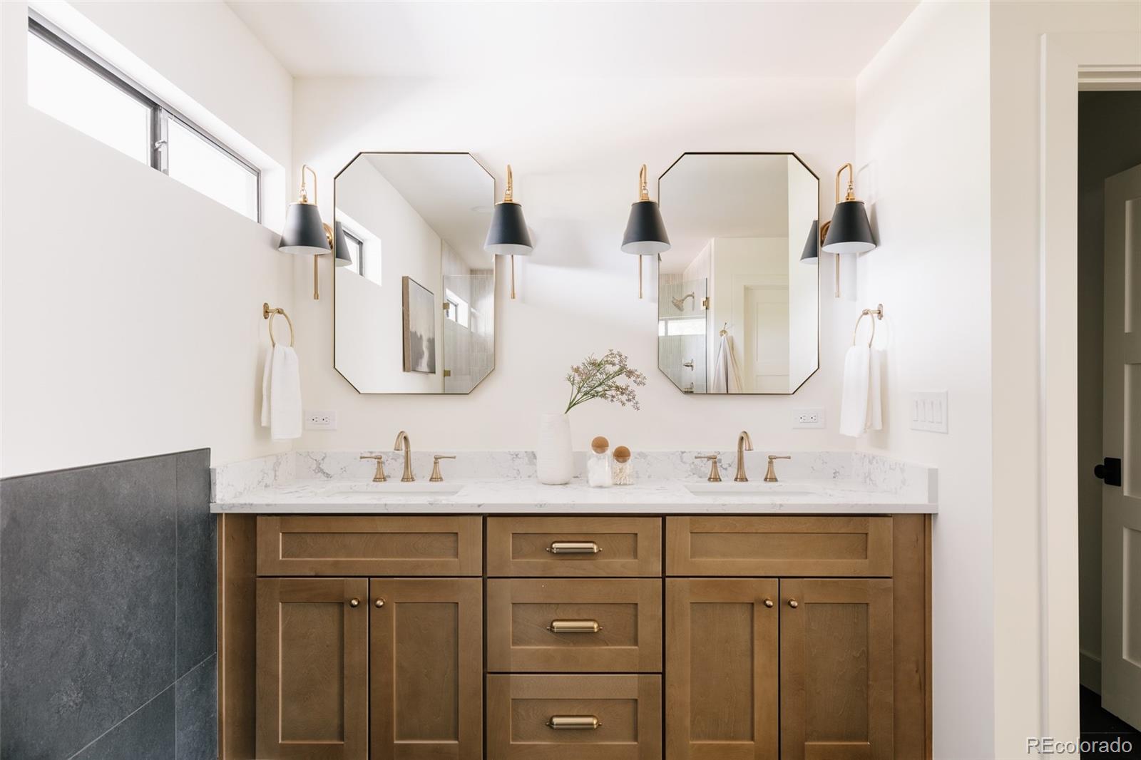 MLS Image #24 for 2800 s university boulevard,denver, Colorado