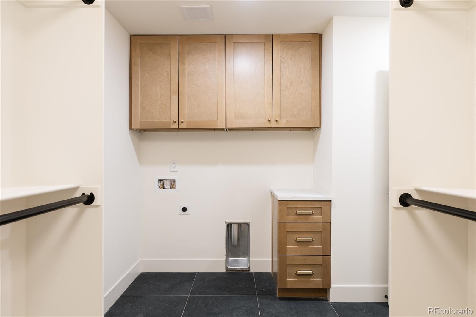 MLS Image #26 for 2800 s university boulevard,denver, Colorado
