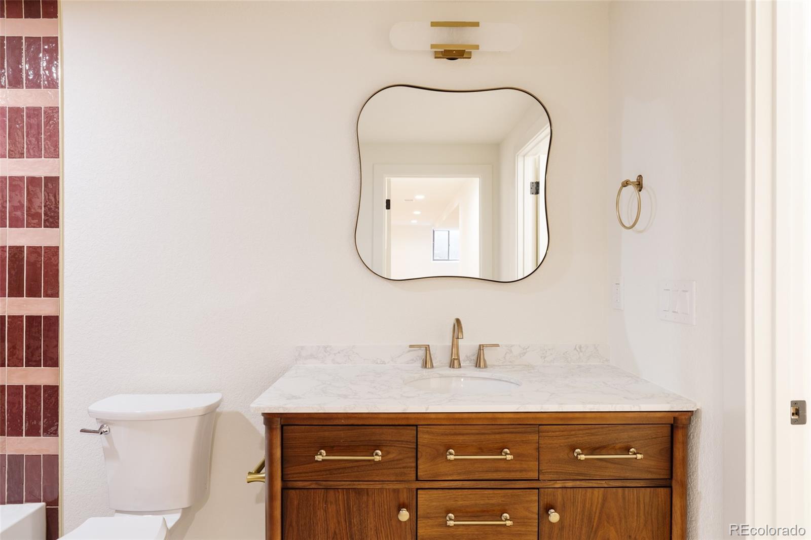 MLS Image #32 for 2800 s university boulevard,denver, Colorado
