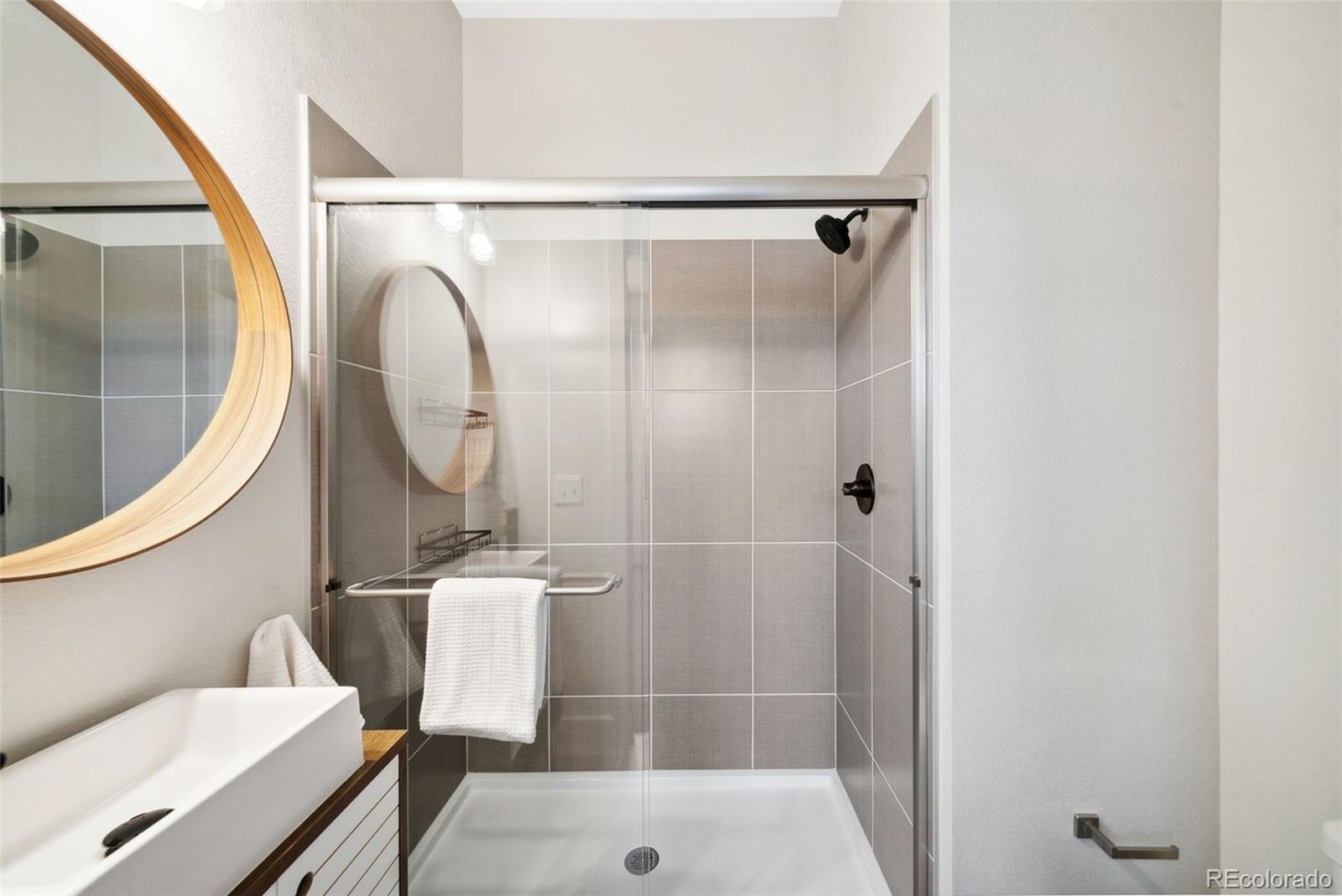 MLS Image #15 for 3314  curtis street,denver, Colorado