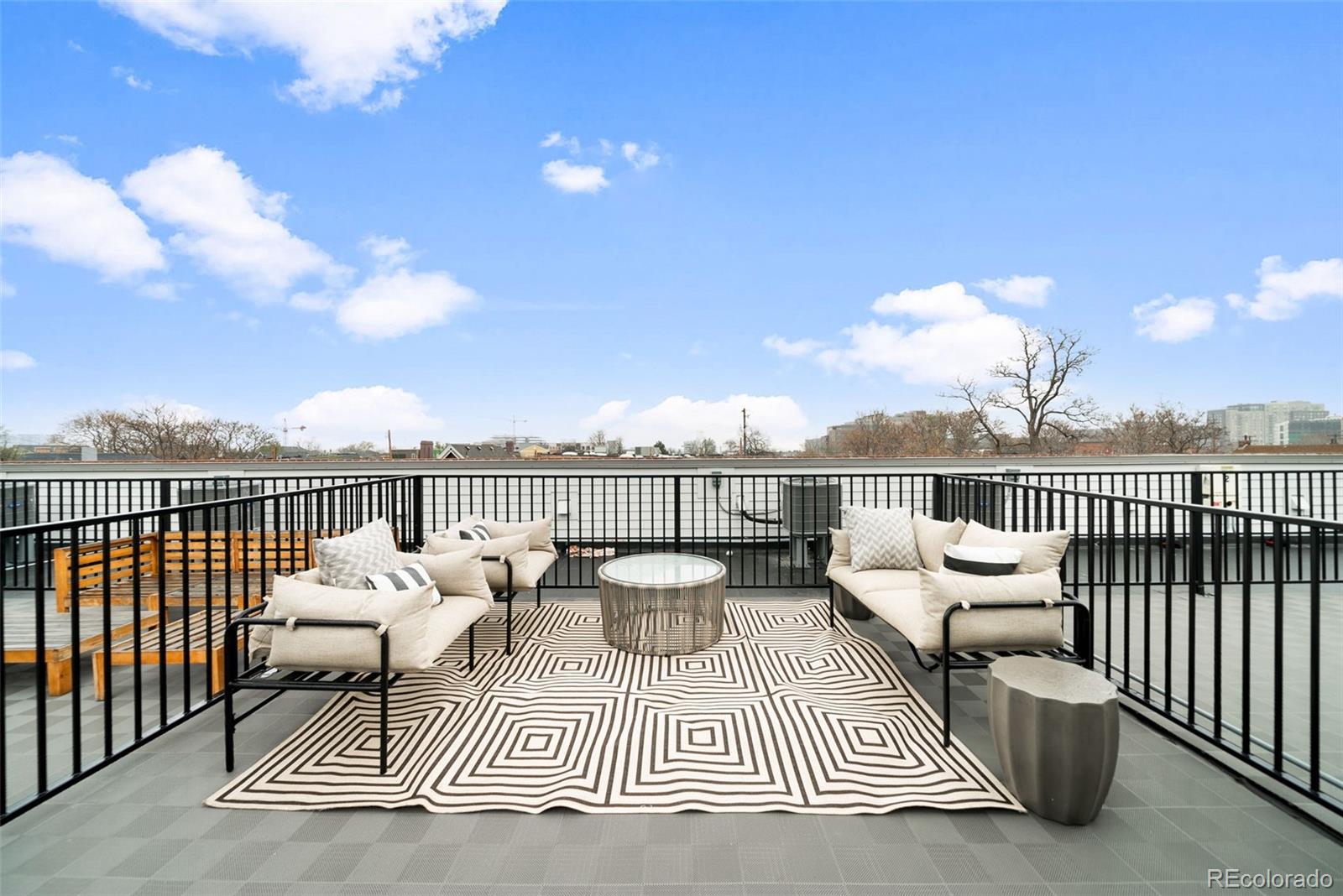 MLS Image #17 for 3314  curtis street,denver, Colorado
