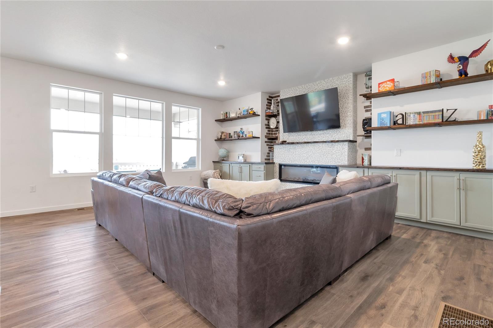 MLS Image #14 for 10001  tucson street,commerce city, Colorado