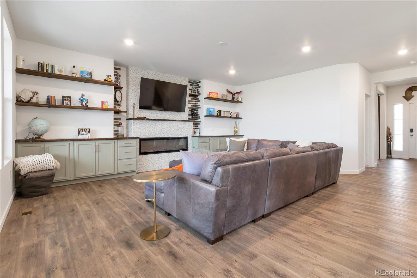 MLS Image #15 for 10001  tucson street,commerce city, Colorado