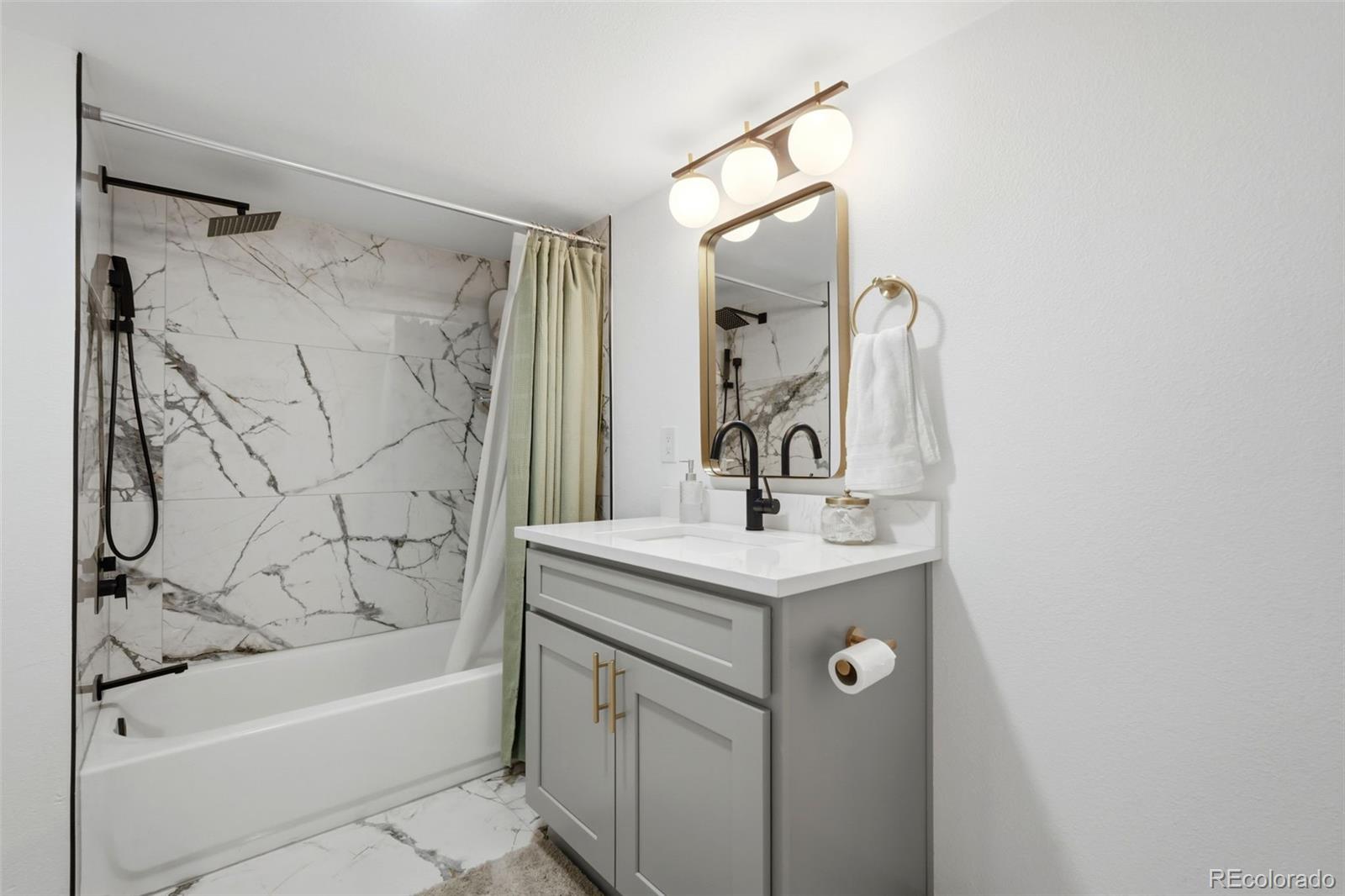MLS Image #19 for 4102 s quebec street,denver, Colorado