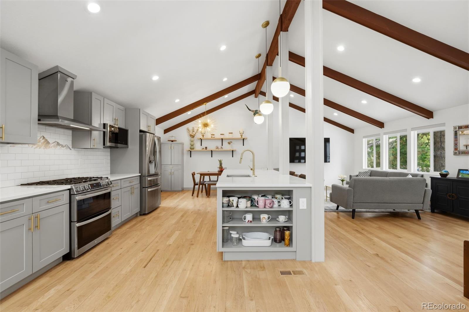 MLS Image #5 for 4102 s quebec street,denver, Colorado