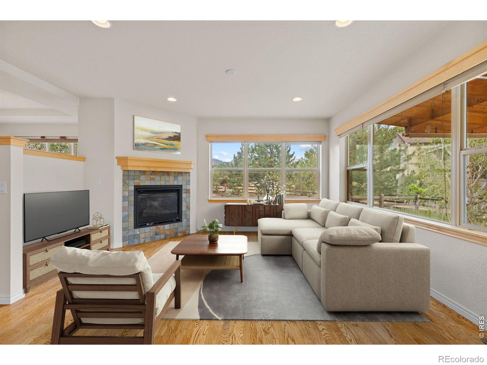 MLS Image #11 for 413  raymond court,lyons, Colorado
