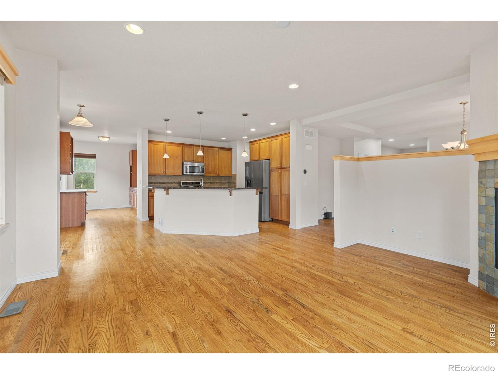 MLS Image #13 for 413  raymond court,lyons, Colorado