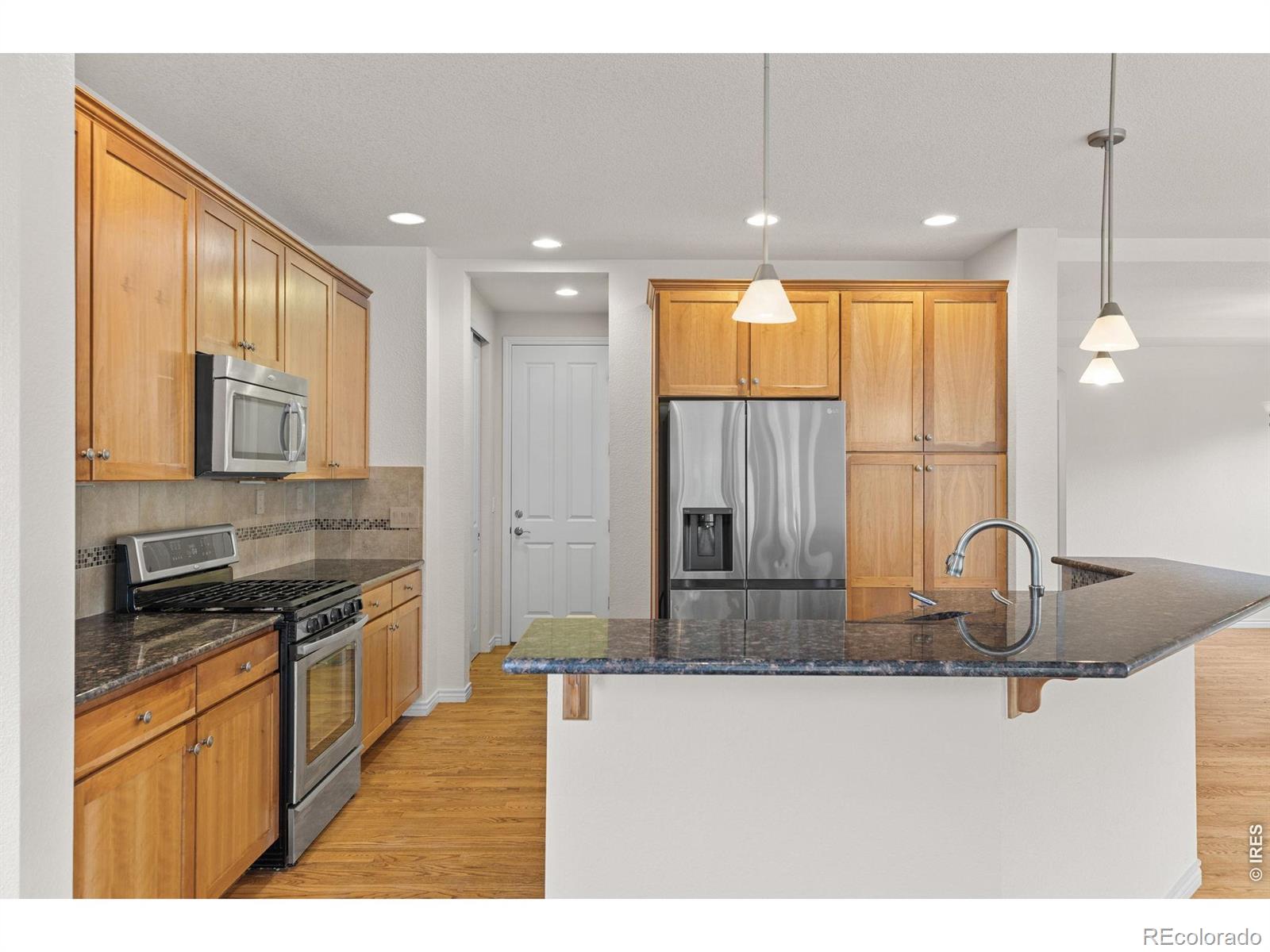 MLS Image #16 for 413  raymond court,lyons, Colorado