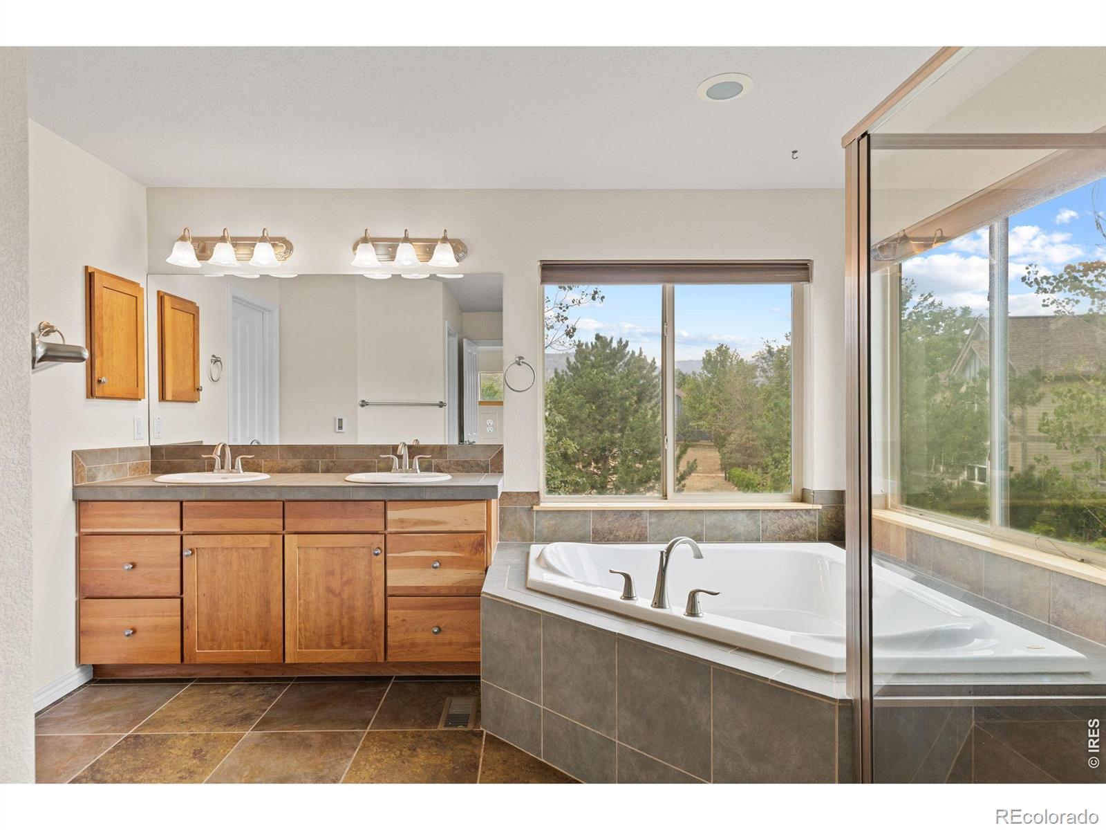 MLS Image #26 for 413  raymond court,lyons, Colorado